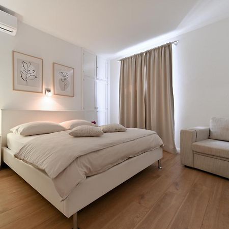 Near Zadar City Center Apartment With Free Parking And Air Condition In Each Room エクステリア 写真